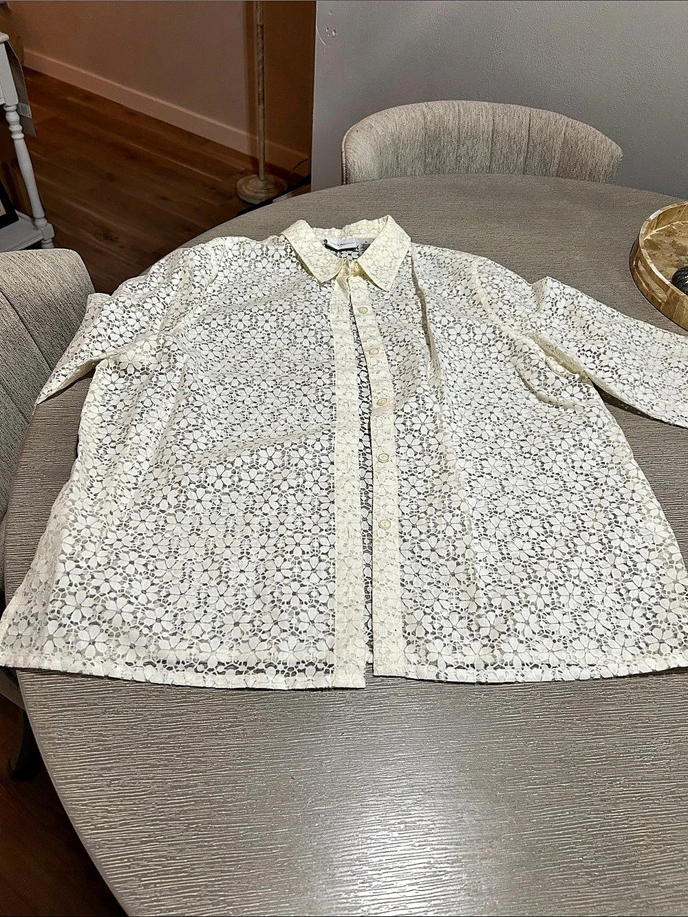 alfred dunner Floral Button Down Shirt in Cream Size Medium